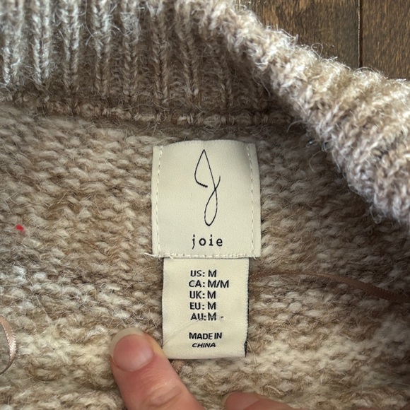 Joie Fair Isle Knit Patterned Sweater - Beige and Blue Size M NWT - Picture 2 of 9